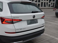 2017款 TSI380 7座四驱旗舰版