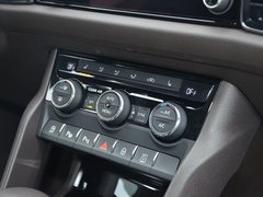 2017款 TSI380 7座四驱旗舰版