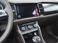 2017款 TSI380 7座四驱旗舰版