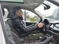 2017款 TSI380 7座四驱旗舰版