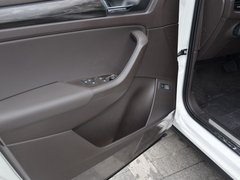 2017款 TSI380 7座四驱旗舰版