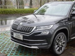2017款 TSI380 7座四驱旗舰版