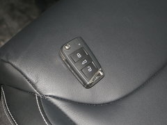 2017款 TSI330 7座两驱豪华科技版