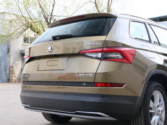2017款 TSI330 7座两驱豪华科技版