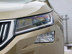 2017款 TSI330 7座两驱豪华科技版