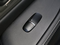 2017款 2.5 S/C HEV XV 四驱混动旗舰版