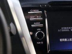 2017款 2.5 S/C HEV XV 四驱混动旗舰版