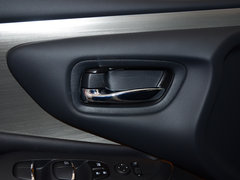 2017款 2.5L XL NAVI Plus 两驱智领版