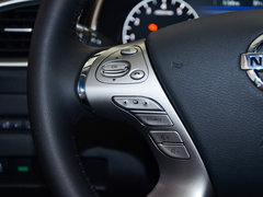 2017款 2.5L XL NAVI Plus 两驱智领版