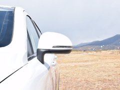 2017款 1.5T 自动旗舰型