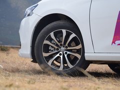2017款 1.5T 自动旗舰型