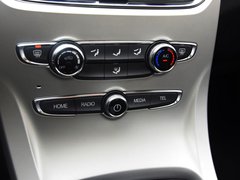 2017款 1.5T 自动旗舰型