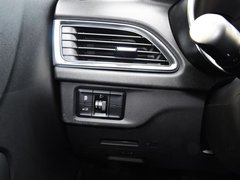 2017款 1.5T 自动旗舰型