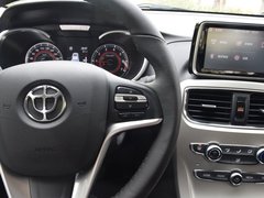 2017款 1.5T 自动旗舰型