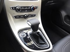 2017款 1.5T 自动旗舰型