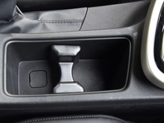 2017款 1.5T 自动旗舰型