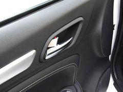 2017款 1.5T 自动旗舰型