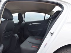 2017款 1.5T 自动旗舰型