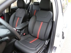 2017款 1.5T 自动旗舰型