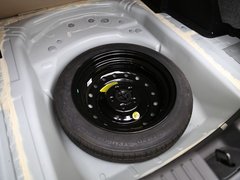 2017款 1.5T 自动旗舰型