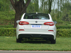 2017款 1.5T 自动旗舰型