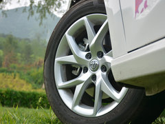 2017款 1.5T 自动旗舰型