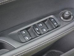 2017款 1.5T 自动旗舰型