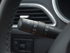 2017款 1.5T 自动旗舰型