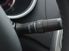 2017款 1.5T 自动旗舰型