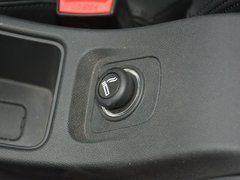 2017款 1.5T 自动旗舰型