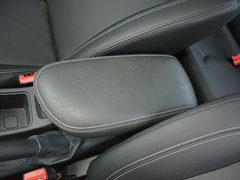 2017款 1.5T 自动旗舰型