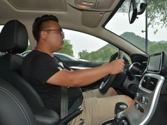 2017款 1.5T 自动旗舰型