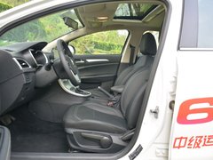2017款 1.5T 自动旗舰型