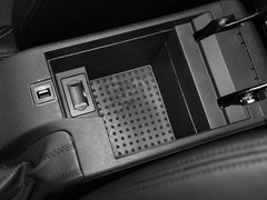2017款 1.5L 自动豪华型