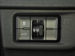 2017款 1.5L 自动豪华型