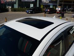 2017款 1.5L 自动豪华型
