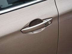 2017款 1.5L 自动豪华型