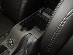 2017款 1.5L 自动精英型