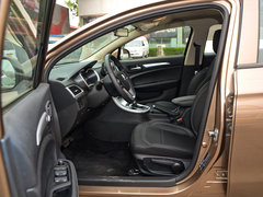 2017款 1.5L 自动精英型