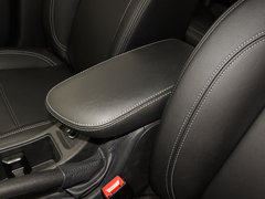 2017款 1.5L 自动精英型