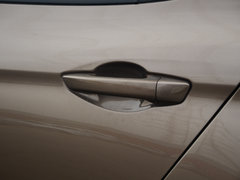 2017款 1.5L 自动精英型