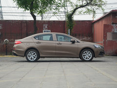 2017款 1.5L 自动精英型
