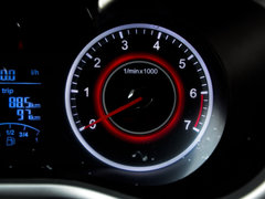 2017款 1.5L 手动精英型