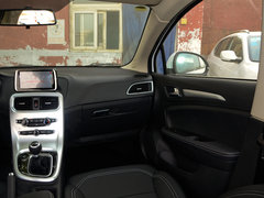 2017款 1.5L 手动精英型