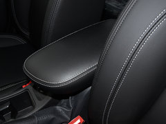 2017款 1.5L 手动精英型