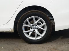 2017款 1.5L 手动精英型