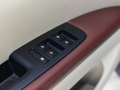 2017款 25S 尊贵型