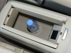 2017款 25S 尊贵型