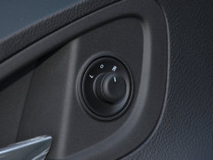 2017款 25S 豪華型