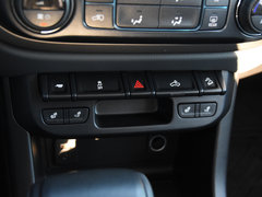 2017款 Z71 TrailBoss 雷霆版